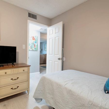 2 Bed 2 Bath Centrally Located On Siesta Key Sarasota Bagian luar foto