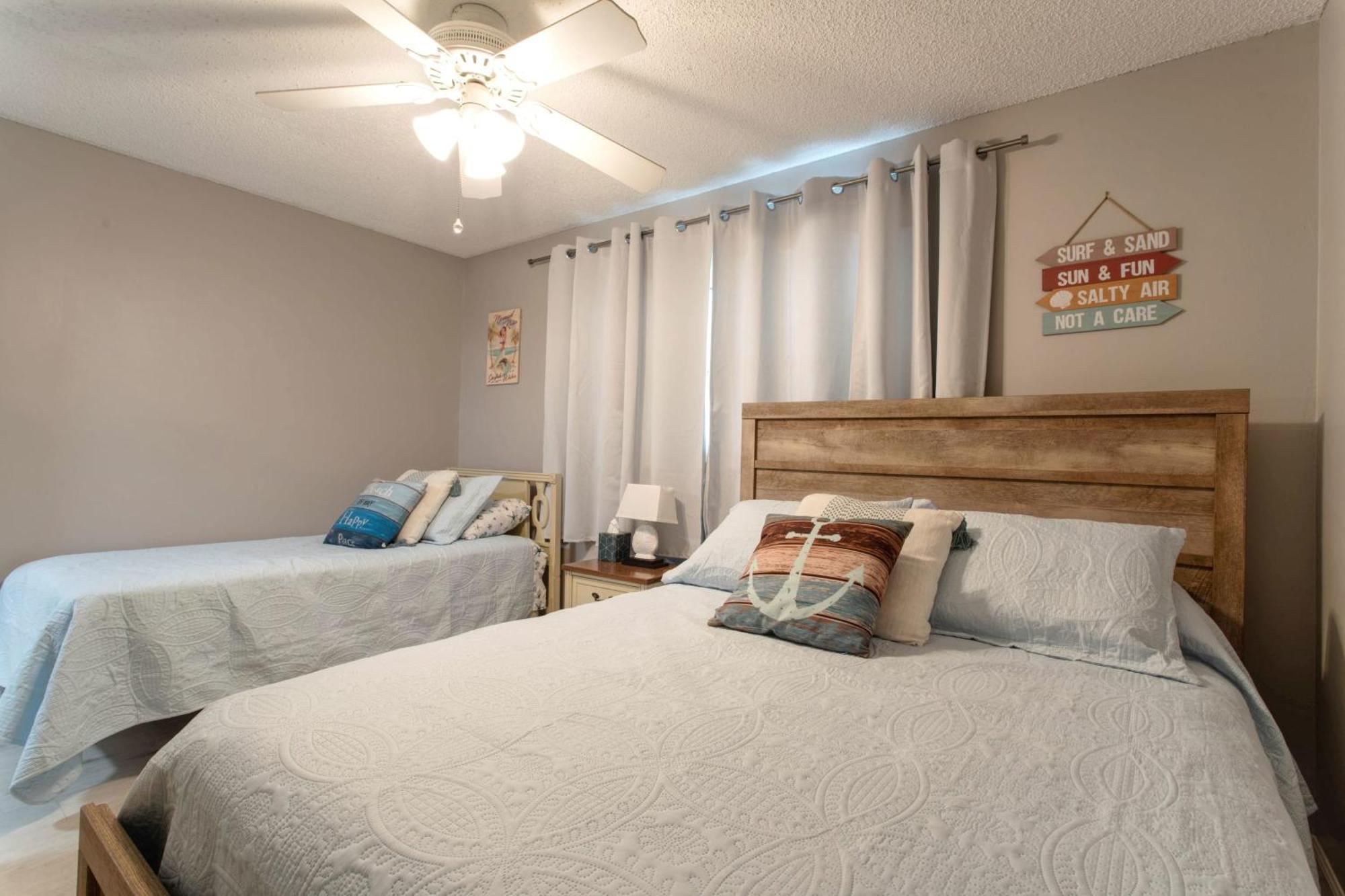 2 Bed 2 Bath Centrally Located On Siesta Key Sarasota Bagian luar foto