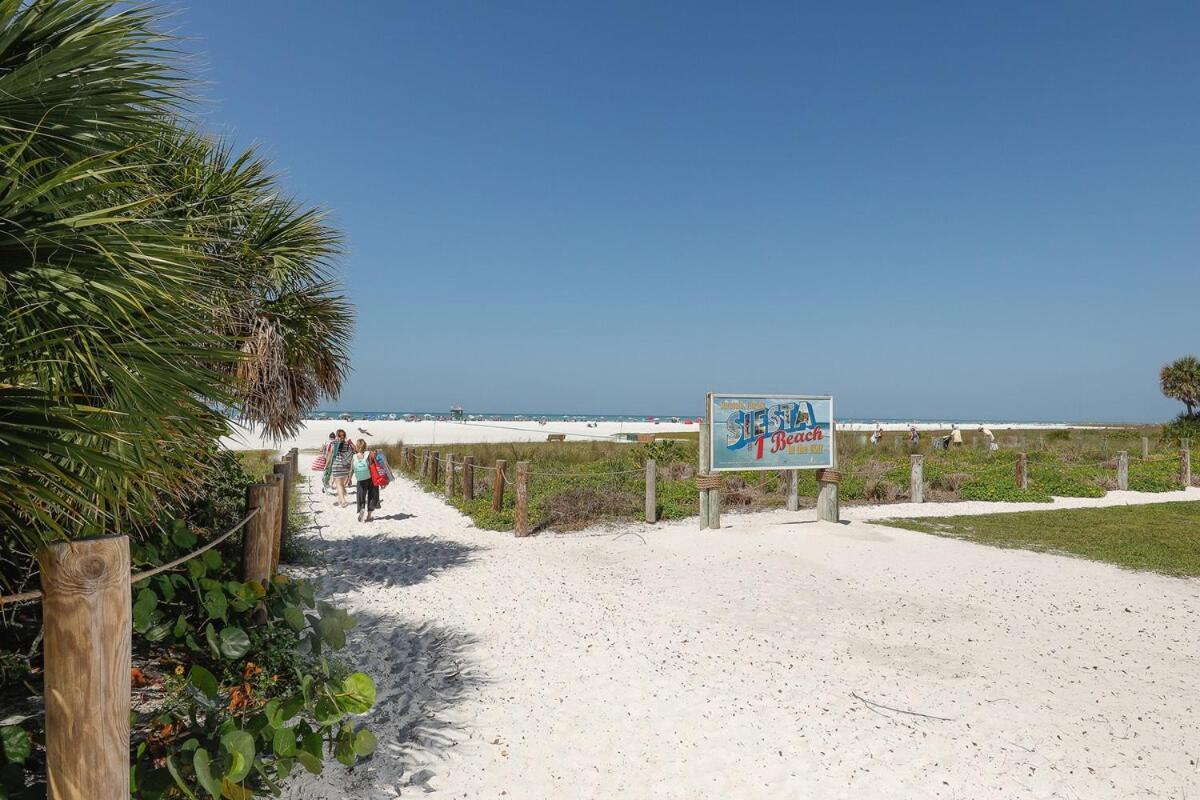 2 Bed 2 Bath Centrally Located On Siesta Key Sarasota Bagian luar foto