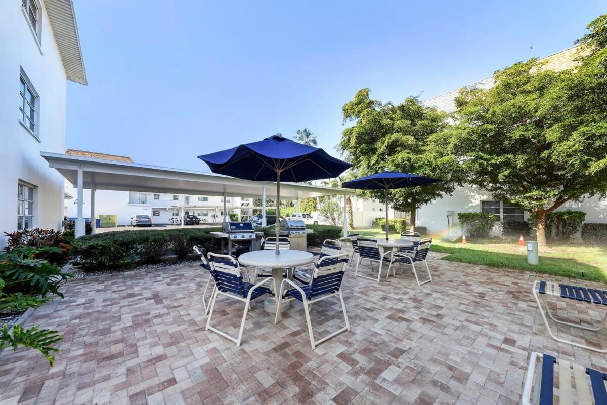 2 Bed 2 Bath Centrally Located On Siesta Key Sarasota Bagian luar foto
