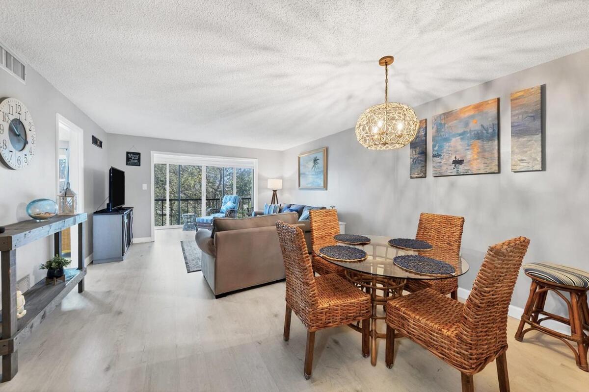 2 Bed 2 Bath Centrally Located On Siesta Key Sarasota Bagian luar foto